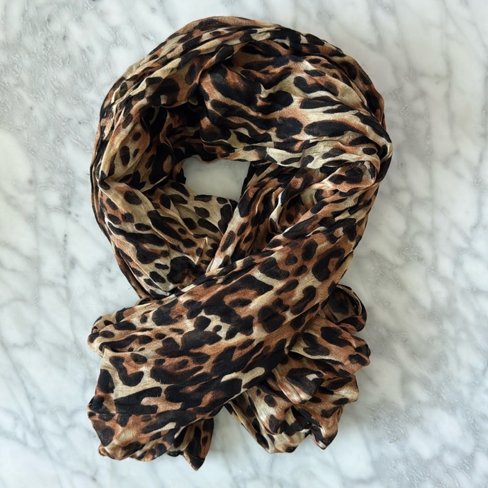 🌼THE LIMITED🌼 Leopard Print Infinity Scarf, One Size